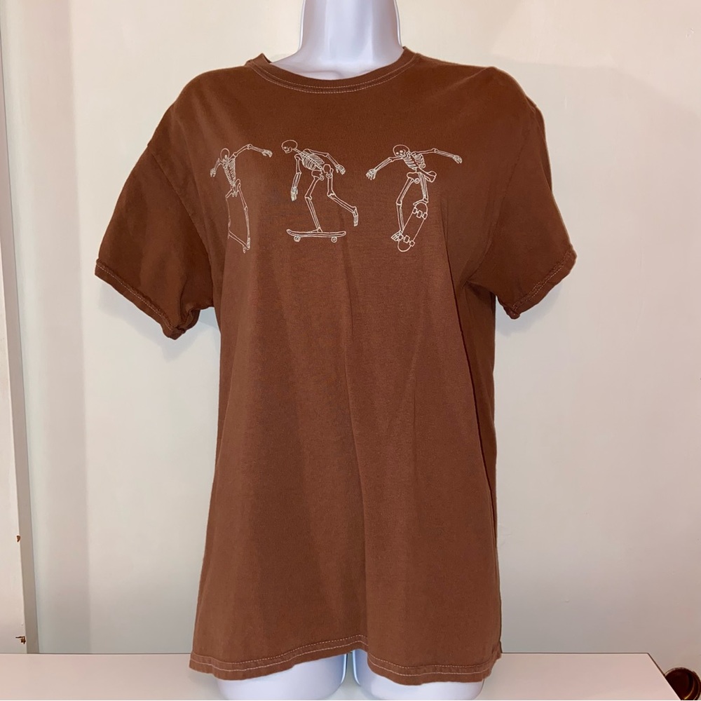 graphic tee